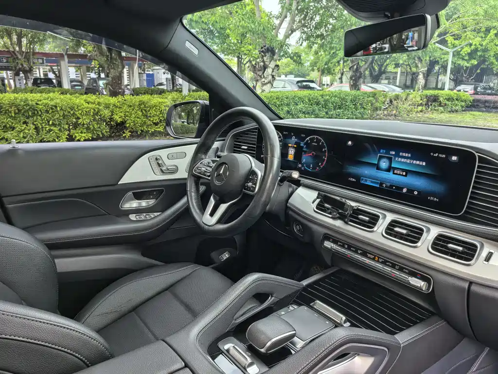 Mercedes-Benz GLE Coupe 2021 — фото 13