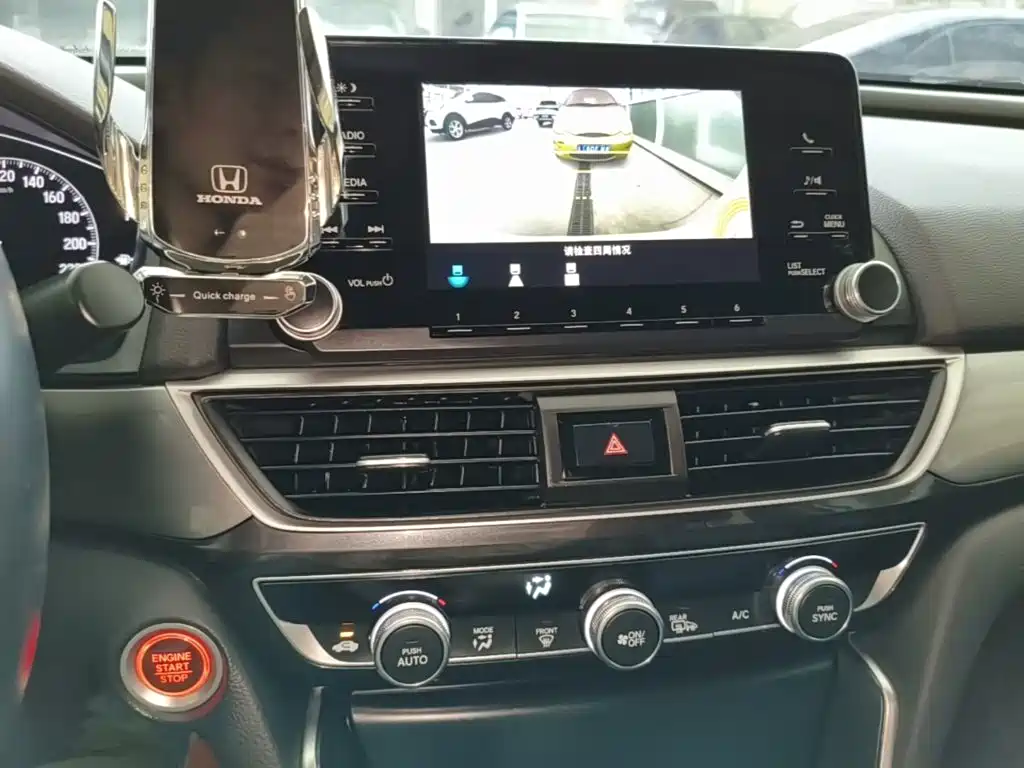 Honda Inspire 2021 — фото 9