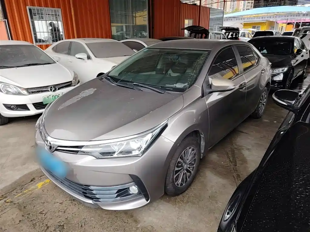 Toyota Corolla 2019 — фото 2