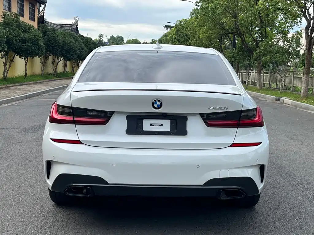 BMW 3 Series 2022