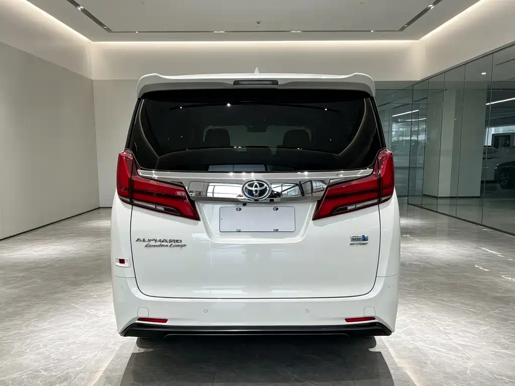 Toyota Alphard 2020 — фото 3