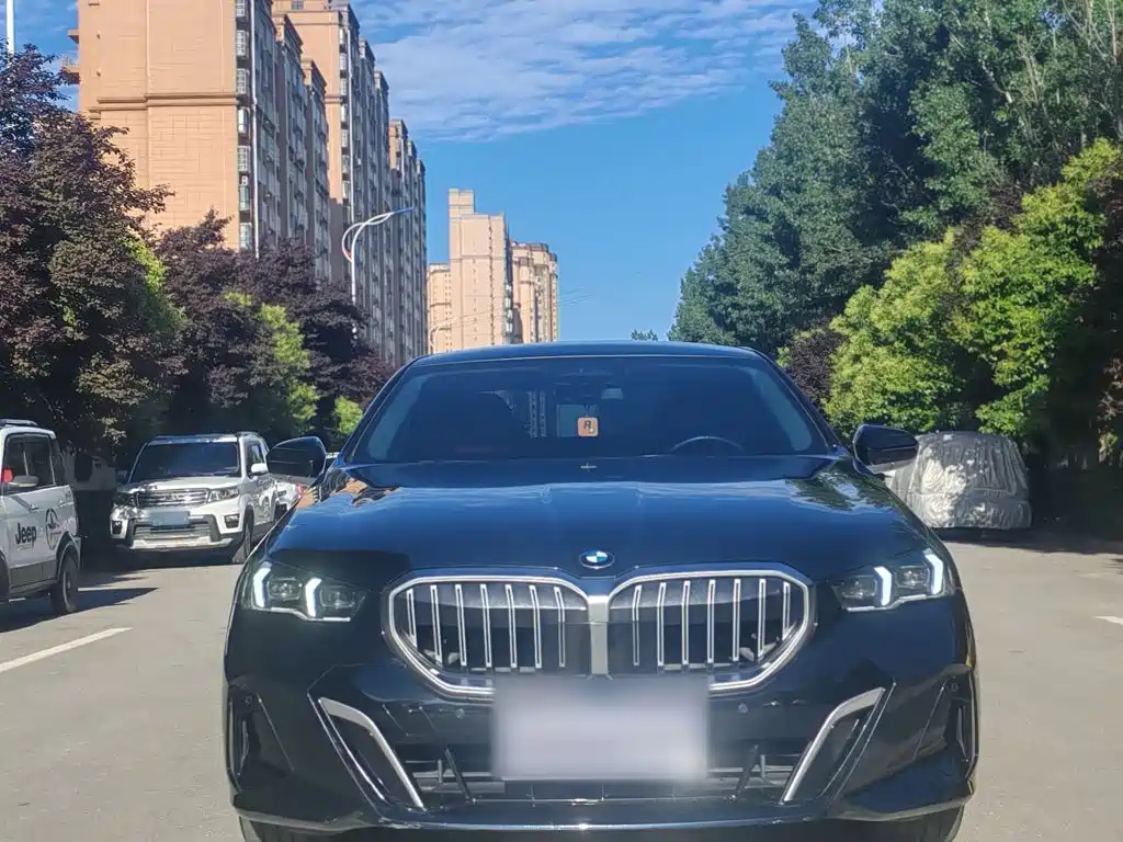 BMW 5 Series 2024