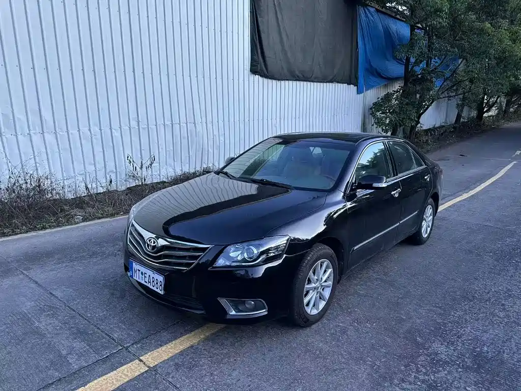 Toyota Camry 2015