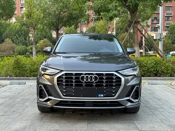 Audi Q3 2022