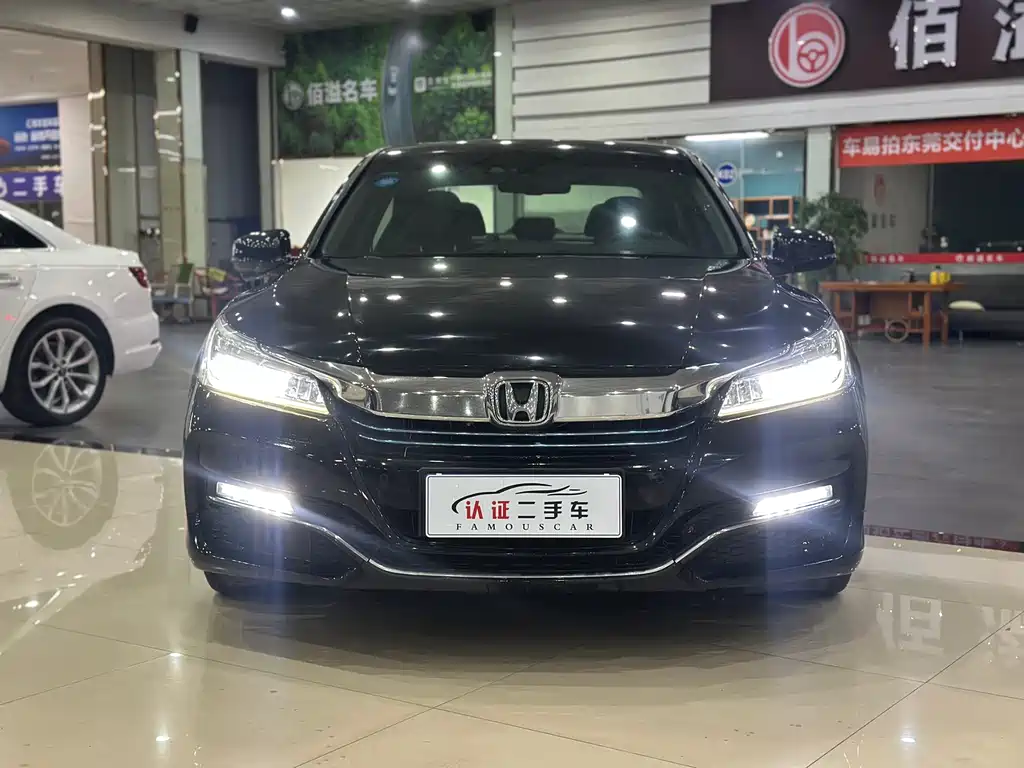 Honda Accord 2017 — фото 2