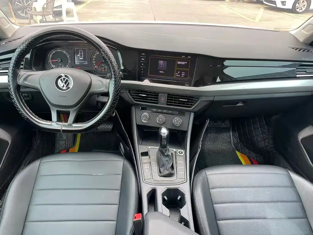 Volkswagen Bora 2021