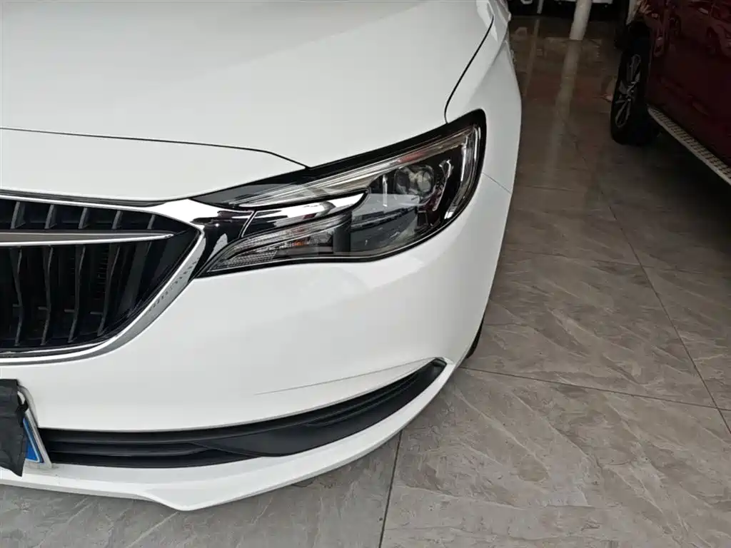 Buick Excelle 2021 — фото 24