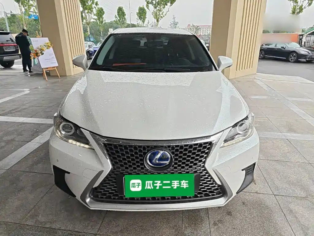 Lexus CT 2020 — фото 3