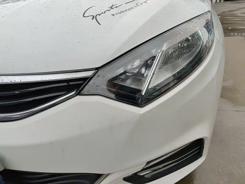 Changan Eado XT 2015 — фото 24