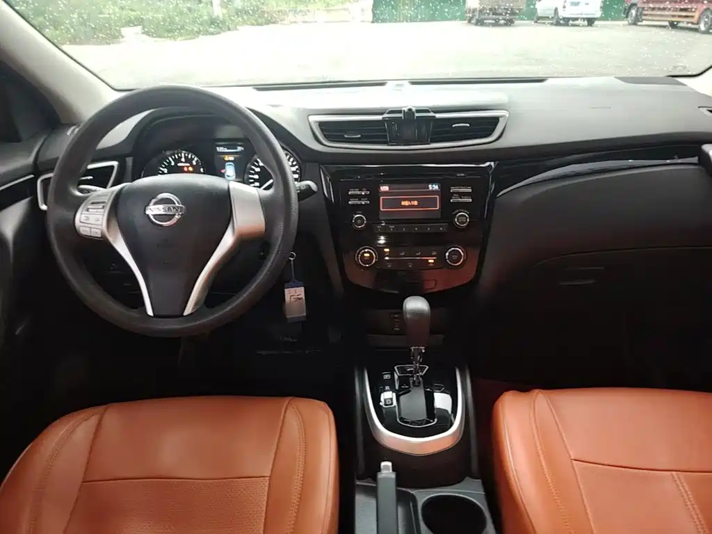 Nissan Qashqai 2016 — фото 10