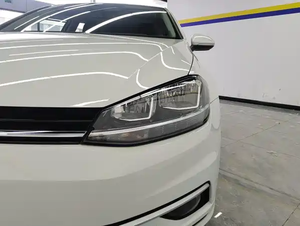 Volkswagen Golf 2020