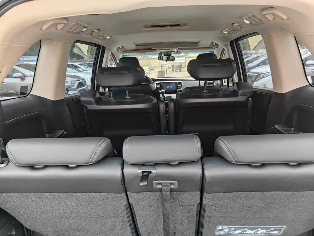 Honda Odyssey 2020 — фото 14