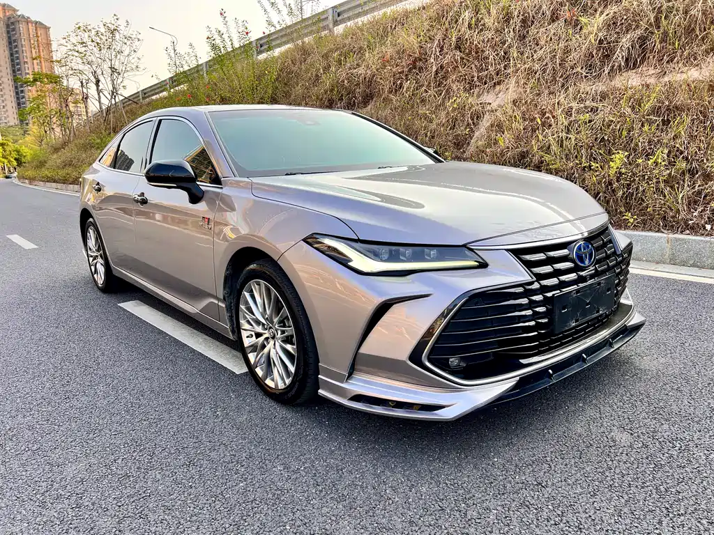 Toyota Avalon 2022 — фото 3