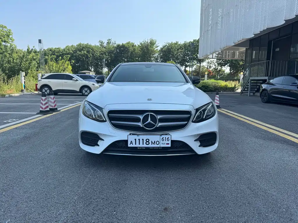 Mercedes-Benz E-Class 2019 — фото 1