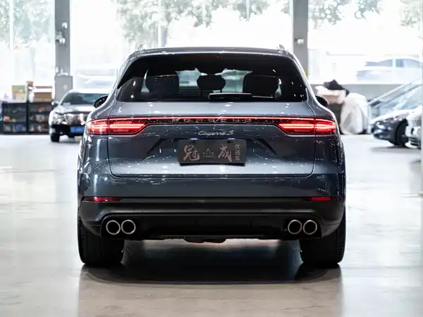 Porsche Cayenne 2019