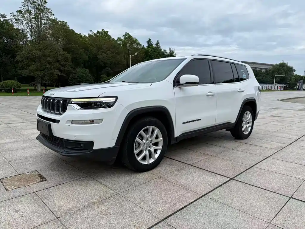 Jeep Commander 2020 — фото 3