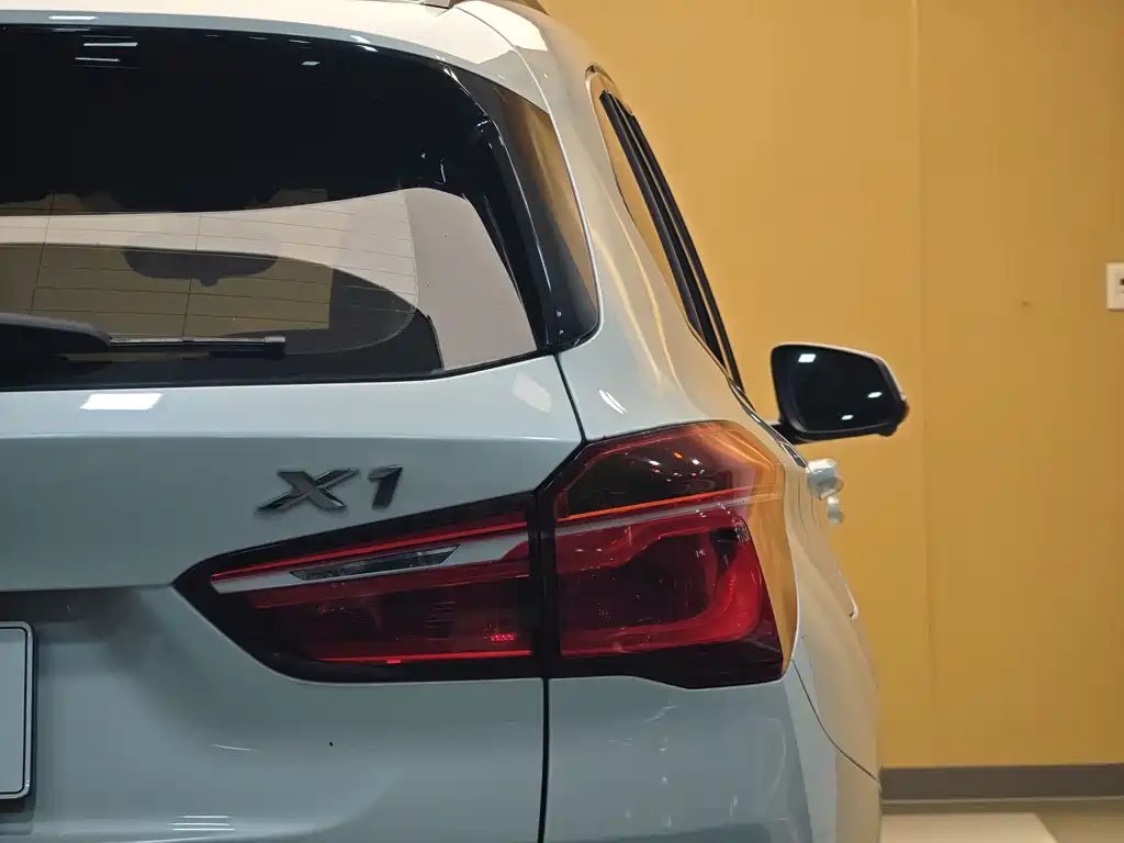 BMW X1 2016 — фото 27