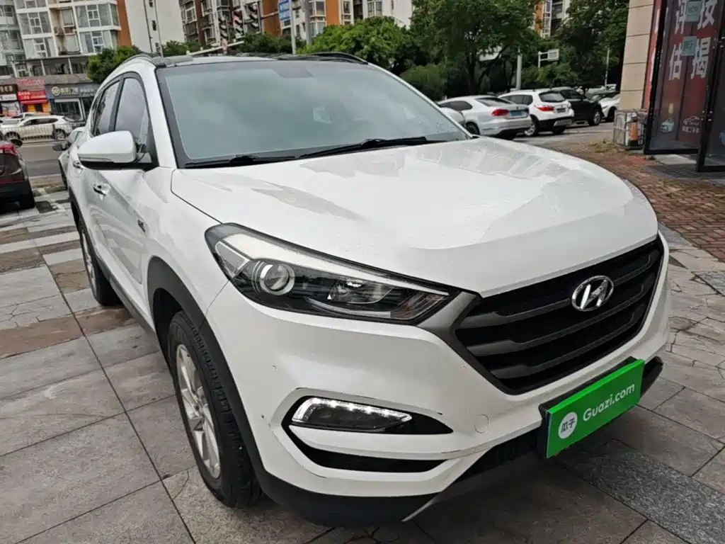 Hyundai Tucson 2015 — фото 4