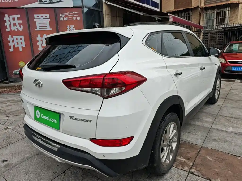 Hyundai Tucson 2015 — фото 7