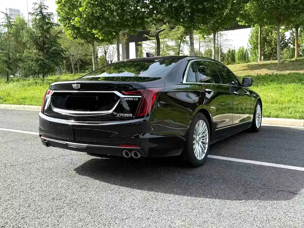 Cadillac CT6 2021 — фото 3