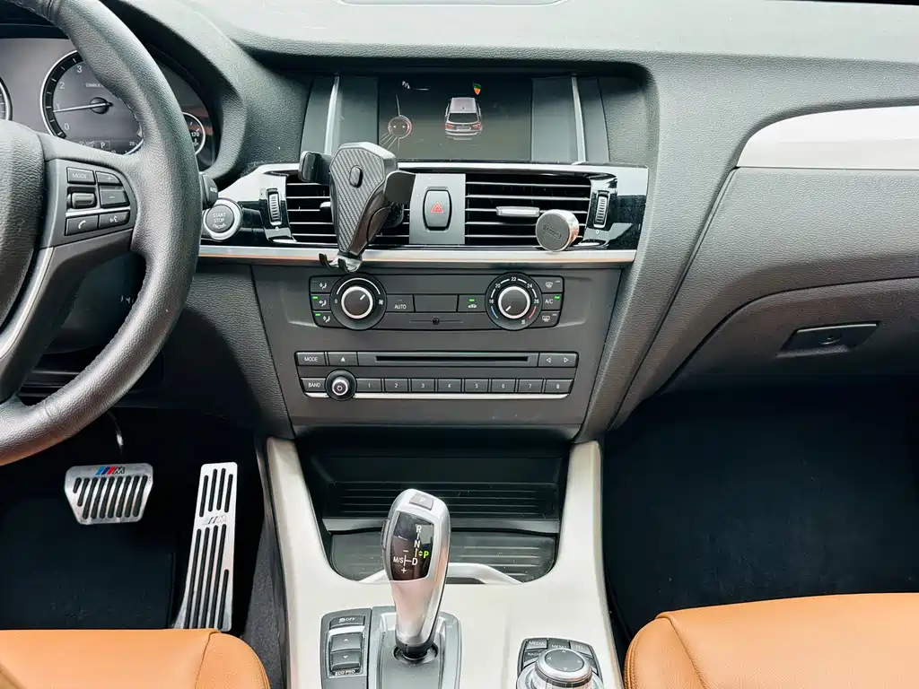 BMW X3 2015 — фото 15