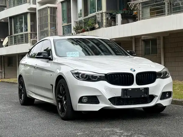 BMW 3 Series GT 2019