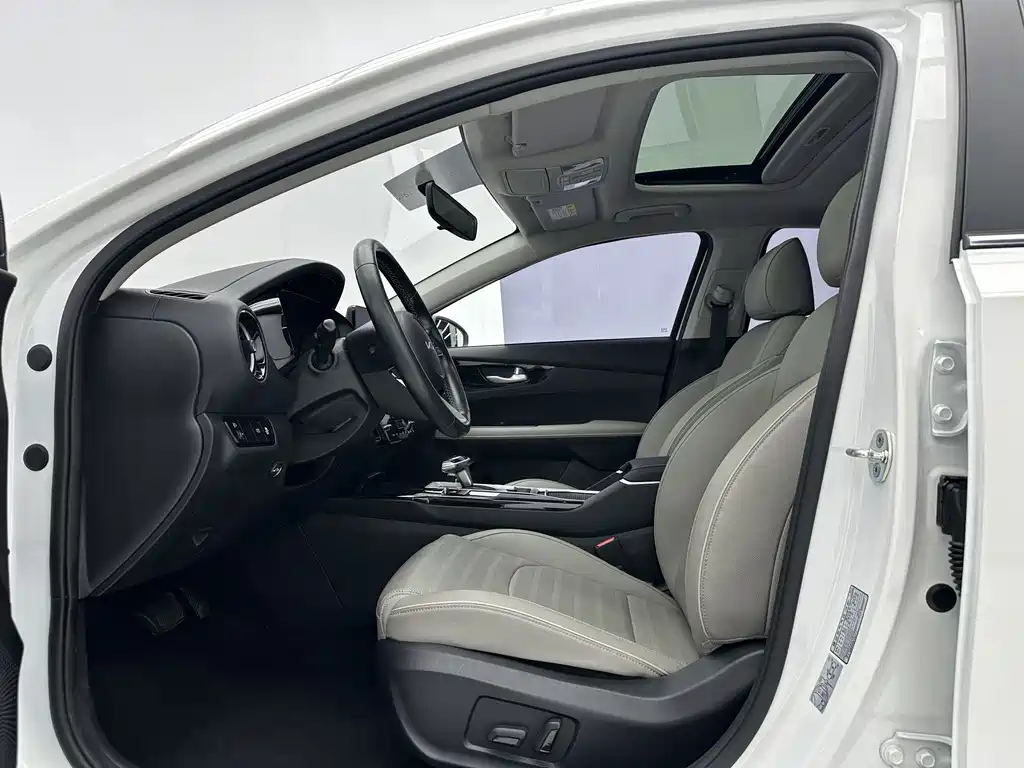 Kia K3 2023