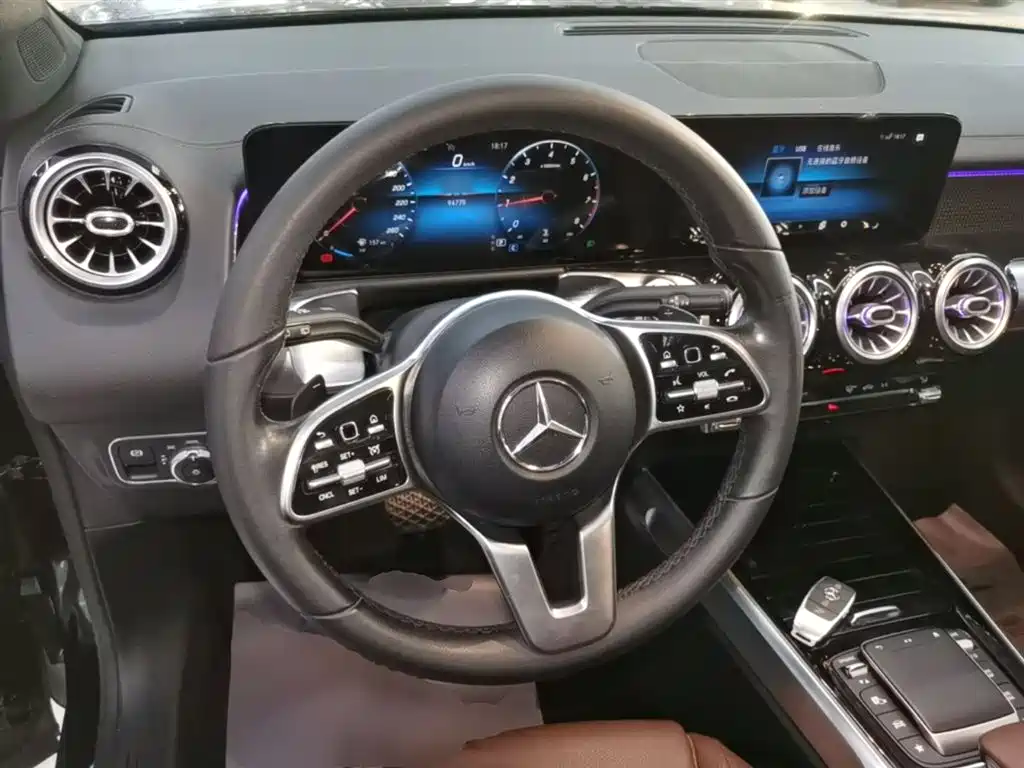 Mercedes-Benz GLB 2021 — фото 11