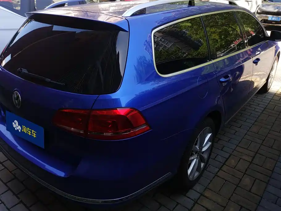 Volkswagen Magotan 2012