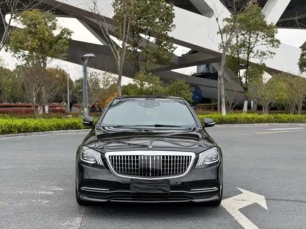 Mercedes-Benz S-Class 2020