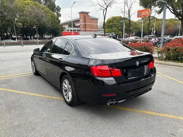 BMW 5 Series 2012