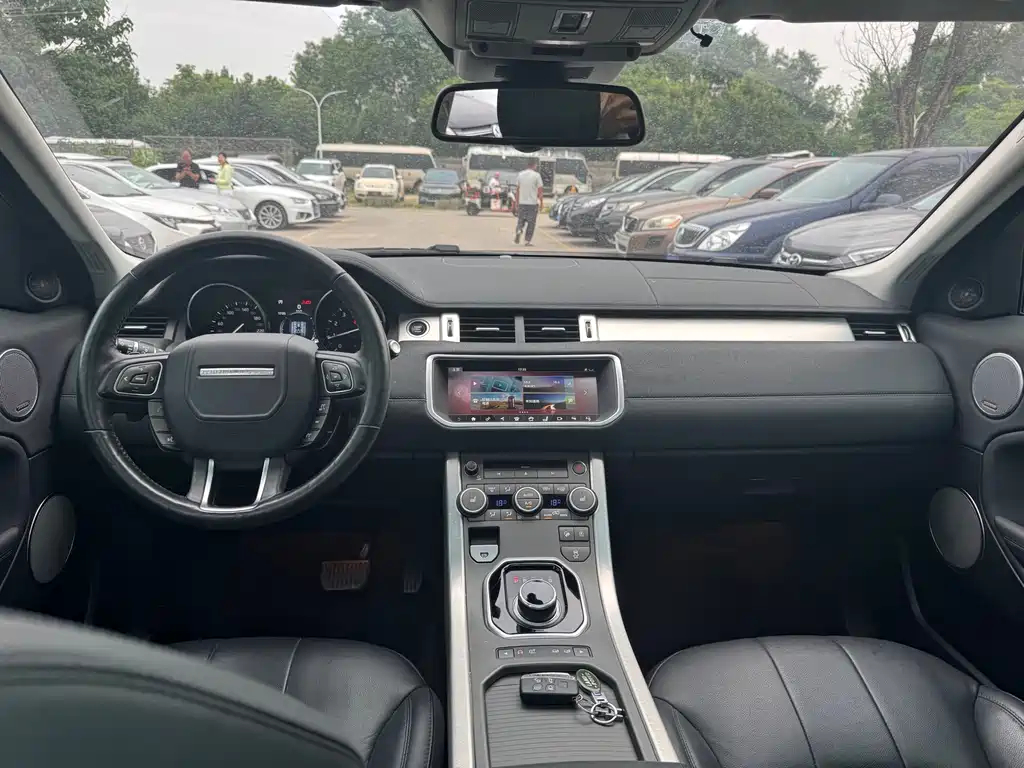 Land Rover Range Rover Evoque 2017 — фото 13