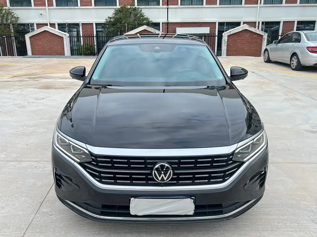 Volkswagen Passat 2023 — фото 2