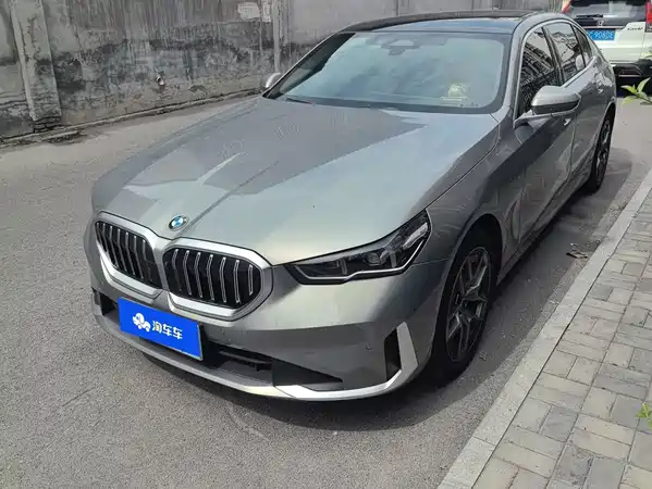 BMW 5 Series 2024