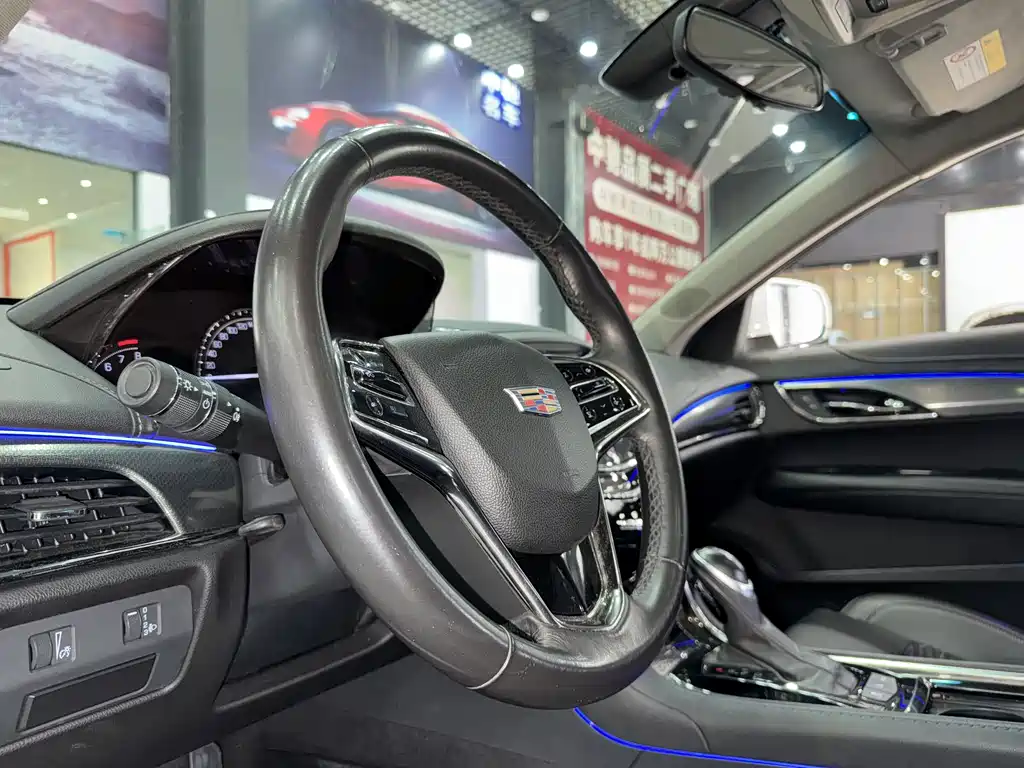 Cadillac ATS-L 2017 — фото 13