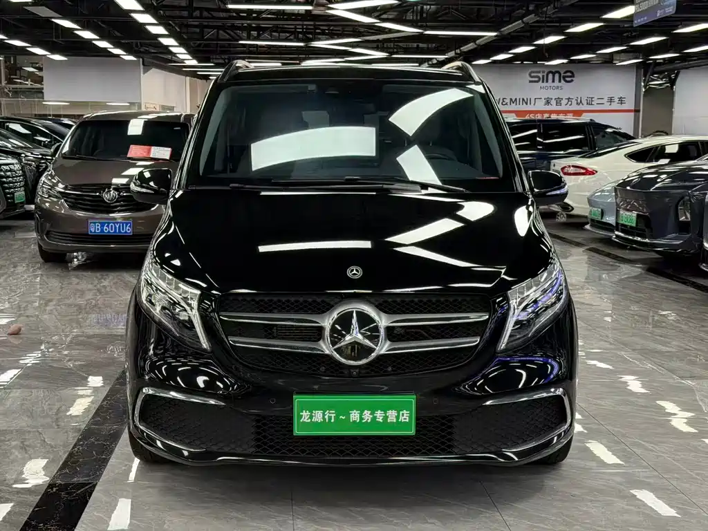 Mercedes-Benz V-Class 2021 — фото 2