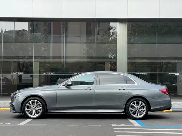 Mercedes-Benz E-Class 2020