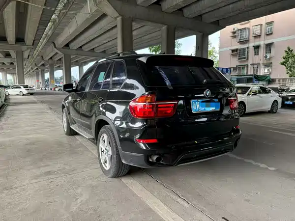 BMW X5 2011