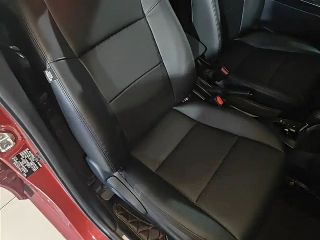 Toyota Yaris L 2018 — фото 25