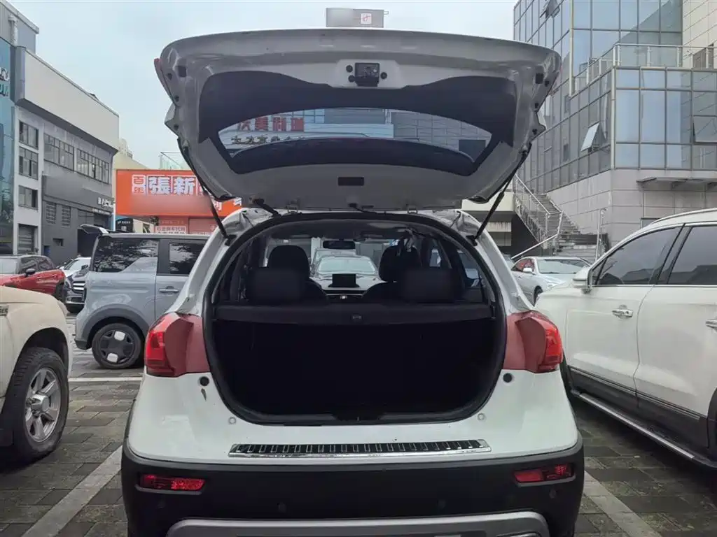 Haval H1 2016 — фото 19