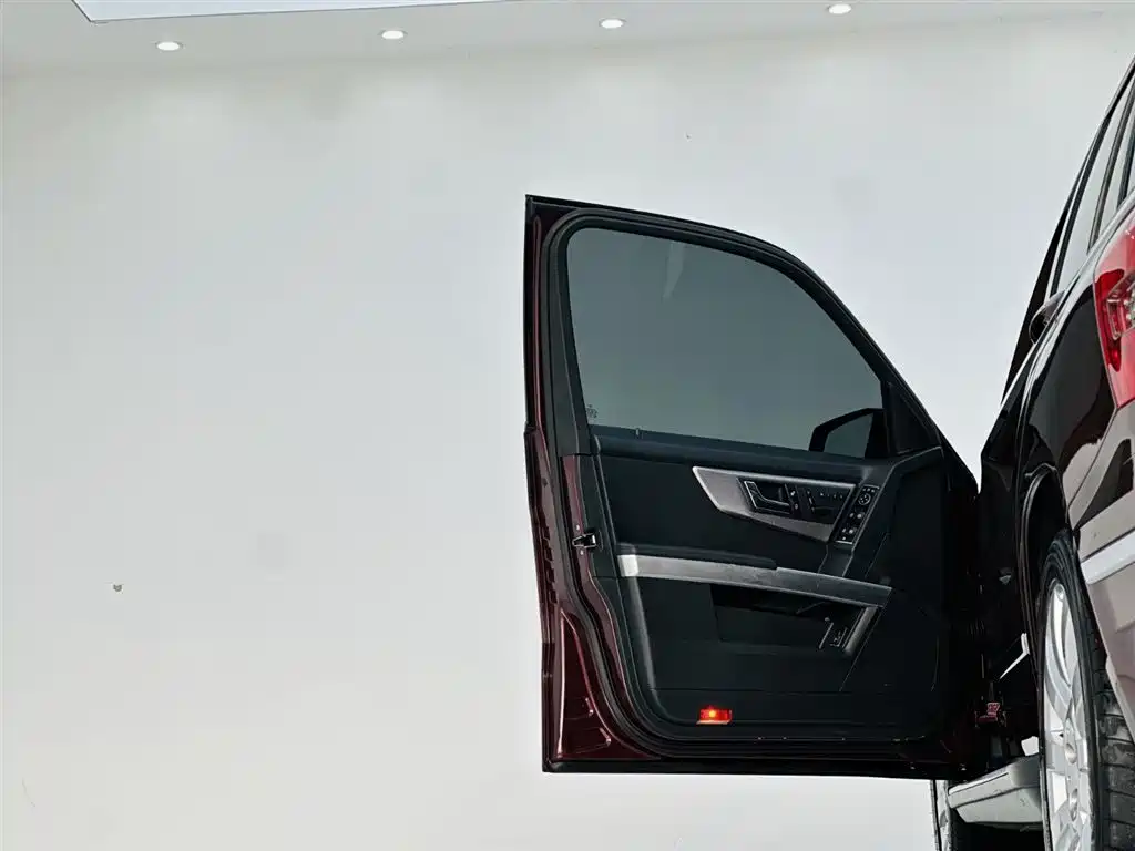 Mercedes-Benz GLK-Class 2011 — фото 12