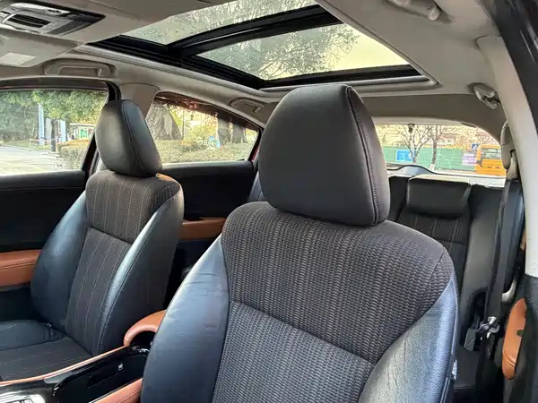 Honda Vezel 2015