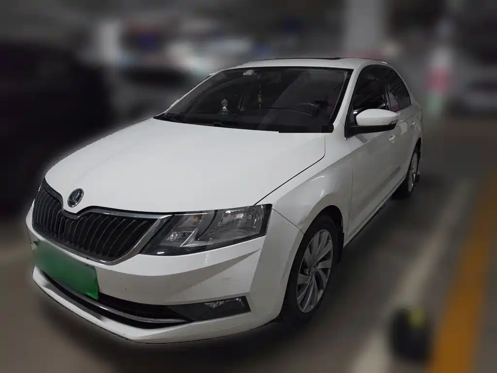 Skoda Rapid 2019 — фото 1