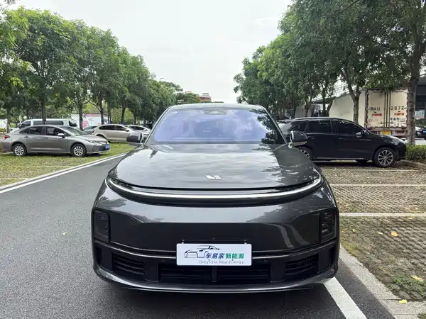 Li Auto L7 2023