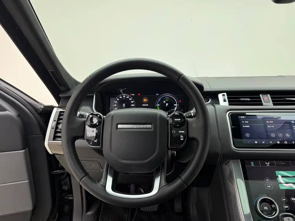 Land Rover Sport PHEV 2018 — фото 10