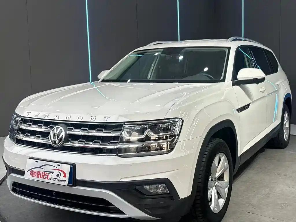 Volkswagen Teramont 2018 — фото 1
