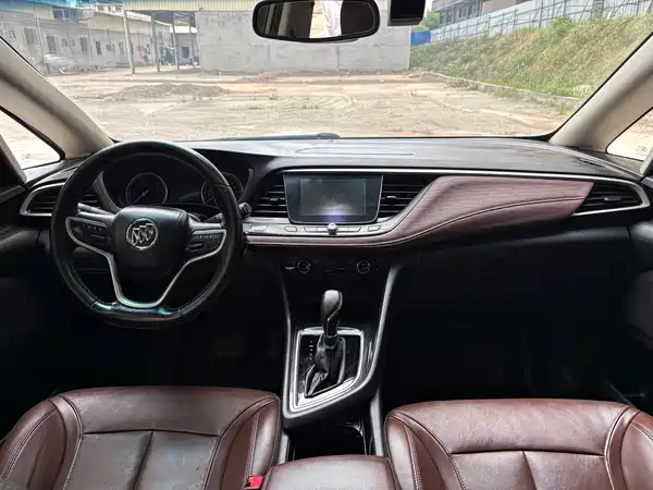 Buick GL6 2019