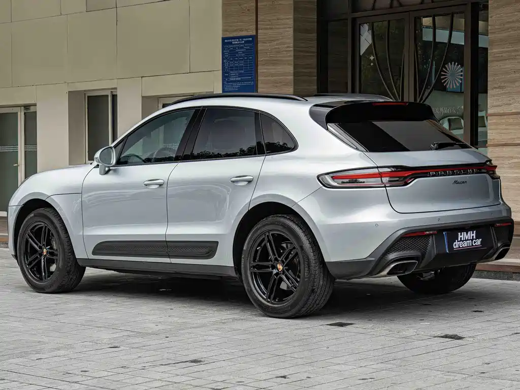 Porsche Macan 2023 — фото 10