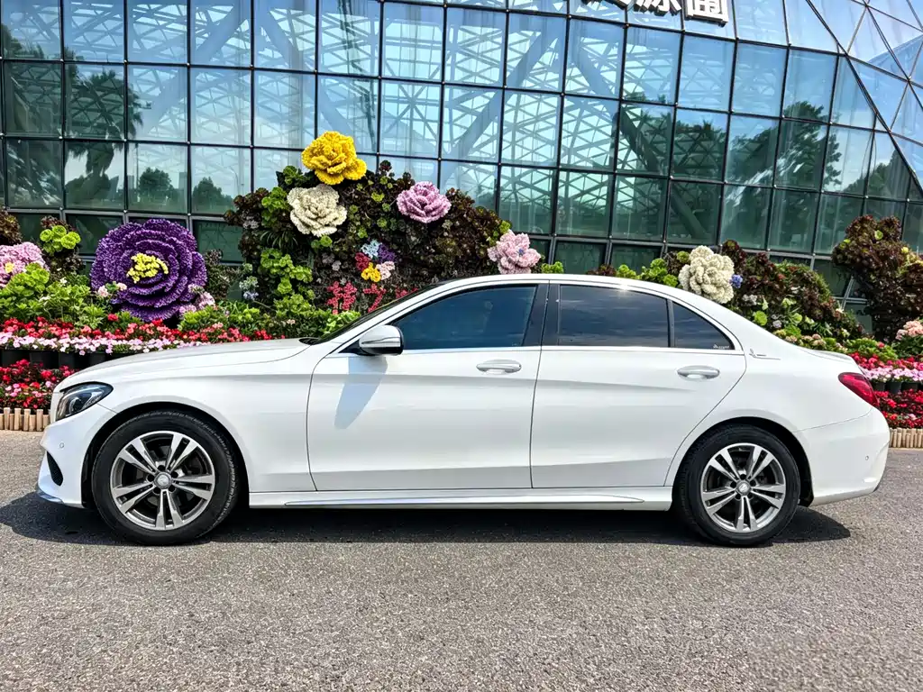 Mercedes-Benz C-Class 2016