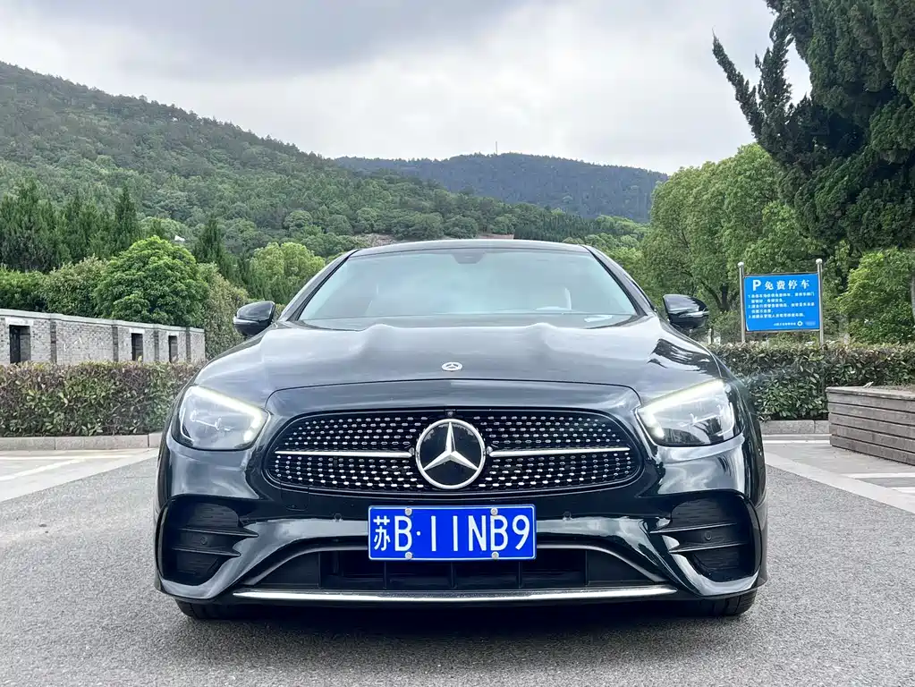 Mercedes-Benz E-Class 2023 — фото 2